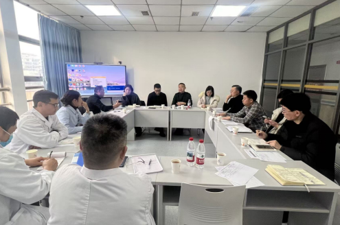 党委书记王栋带队赴泌尿外科/血管外科开展“党建引领业务发展”专题查房